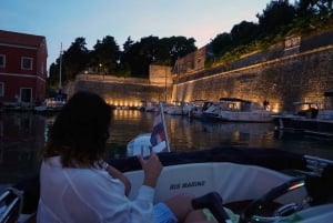 Zadar: Puesta de Sol y Crucero Nocturno con Vino Espumoso Ilimitado