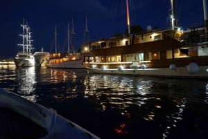 Zadar: rejs o zachodzie słońca i rejs nocny z nieograniczoną ilością wina musującego