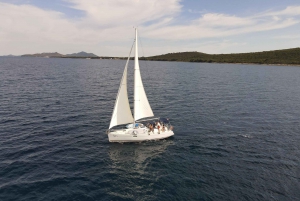 Elegant Day-Sailing Tour-Lunch&Drinks included