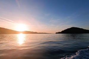 Zadar: Passeio de barco particular pelas Três Ilhas