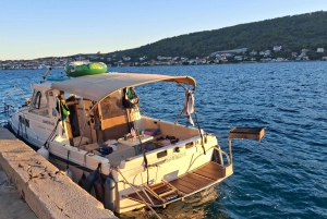 Zara:Ugljan, Frnaža,Galevac &Ošljak birra e acciughe gratis