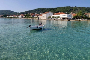 Zadar: Ugljan, Ošljak and Školjić Islands Private Boat Tour