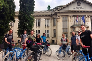 Zagreb: 2.5-Hour Highlights Bike Tour
