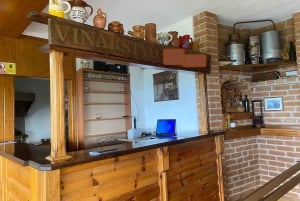 Zagreb: Viagem de 1 dia para degustação de vinhos de Hrastje Plešivičko