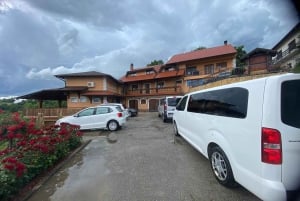 Zagreb: Viagem de 1 dia para degustação de vinhos de Hrastje Plešivičko