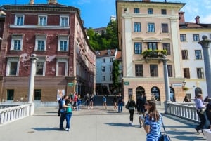 Zagreb: Dagstur til julemarkeder i Ljubljana og Bled-søen