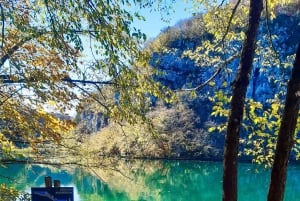 Zagreb: Plitvice & Rastoke Guided Day Trip for Max 8 People