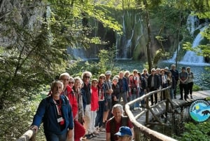 Zagreb: Plitvice med säkrade biljetter, båt- och tågresa