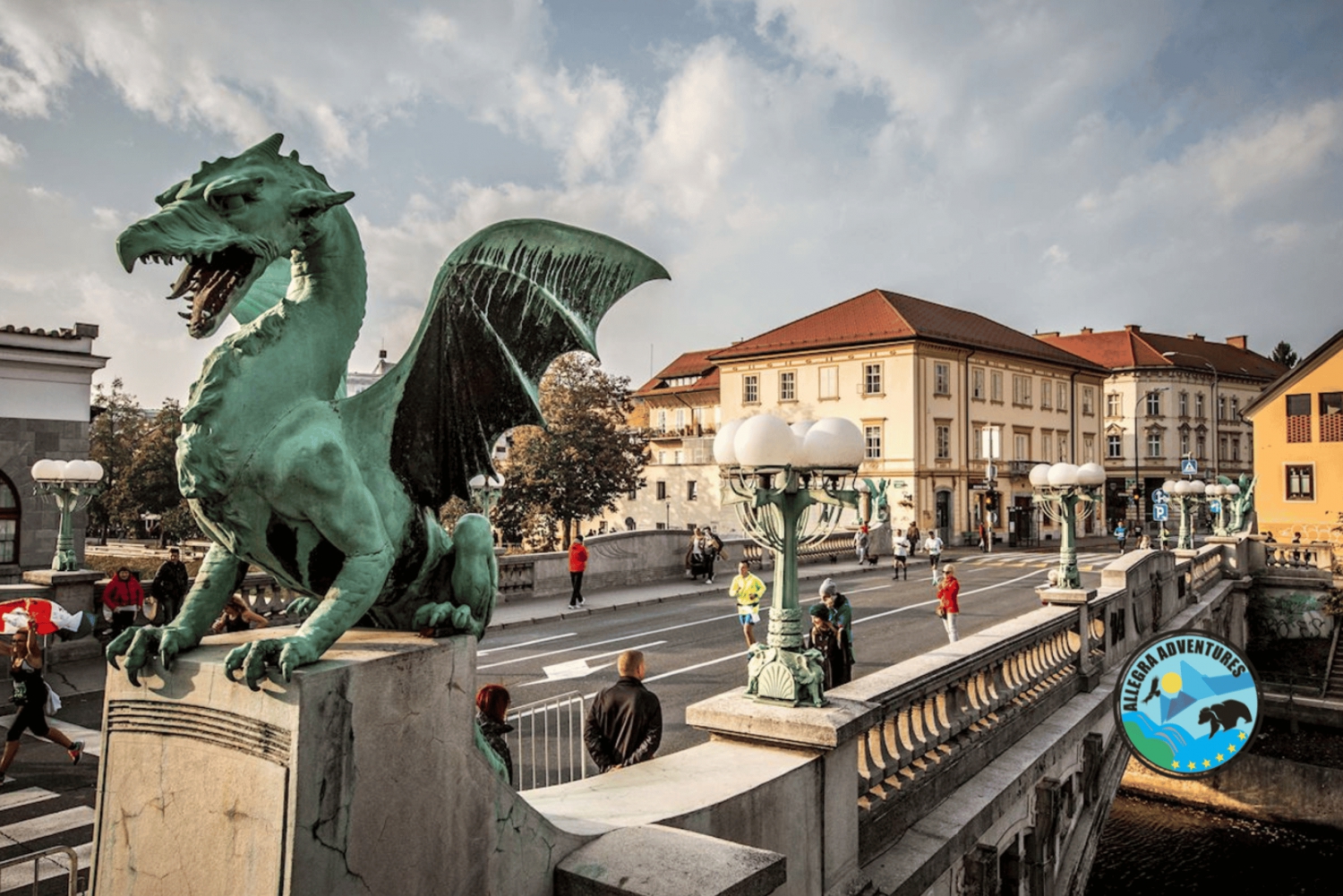 Zagreb: Postojna Cave, Predjama Castle & Ljubljana in a Day