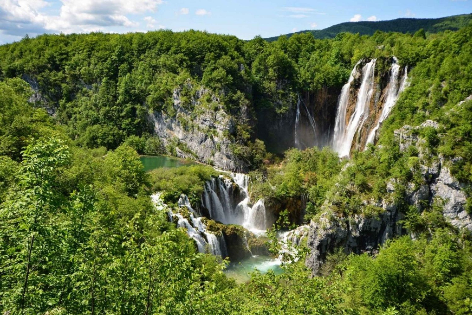 De Zagreb à Split : Transfert privé avec les lacs de Plitvice