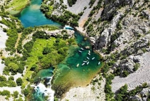 Zrmanja-elven: Halvdags guidet kajakkpadling i nærheten av Zadar