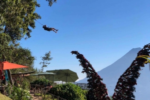 Antigua: Excursión en quad por la montaña con entrada a Hobbitenango