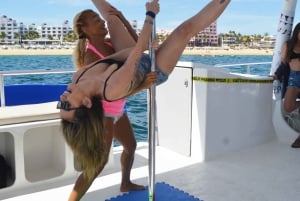 BACHELORETTE PARTY BOAT | Pole Dance Private Charter Boat