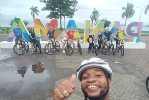 “Bike Tour Casco Viejo and Panama City Discover the Essence
