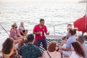 Cabo San Lucas: Crucero de 2 horas al atardecer con comida y vino