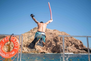 Cabo San Lucas: Snorkeling & Boat Trip with Open Bar