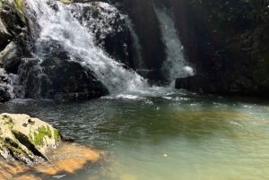 Caguas: Aventura en cascadas y cuevas