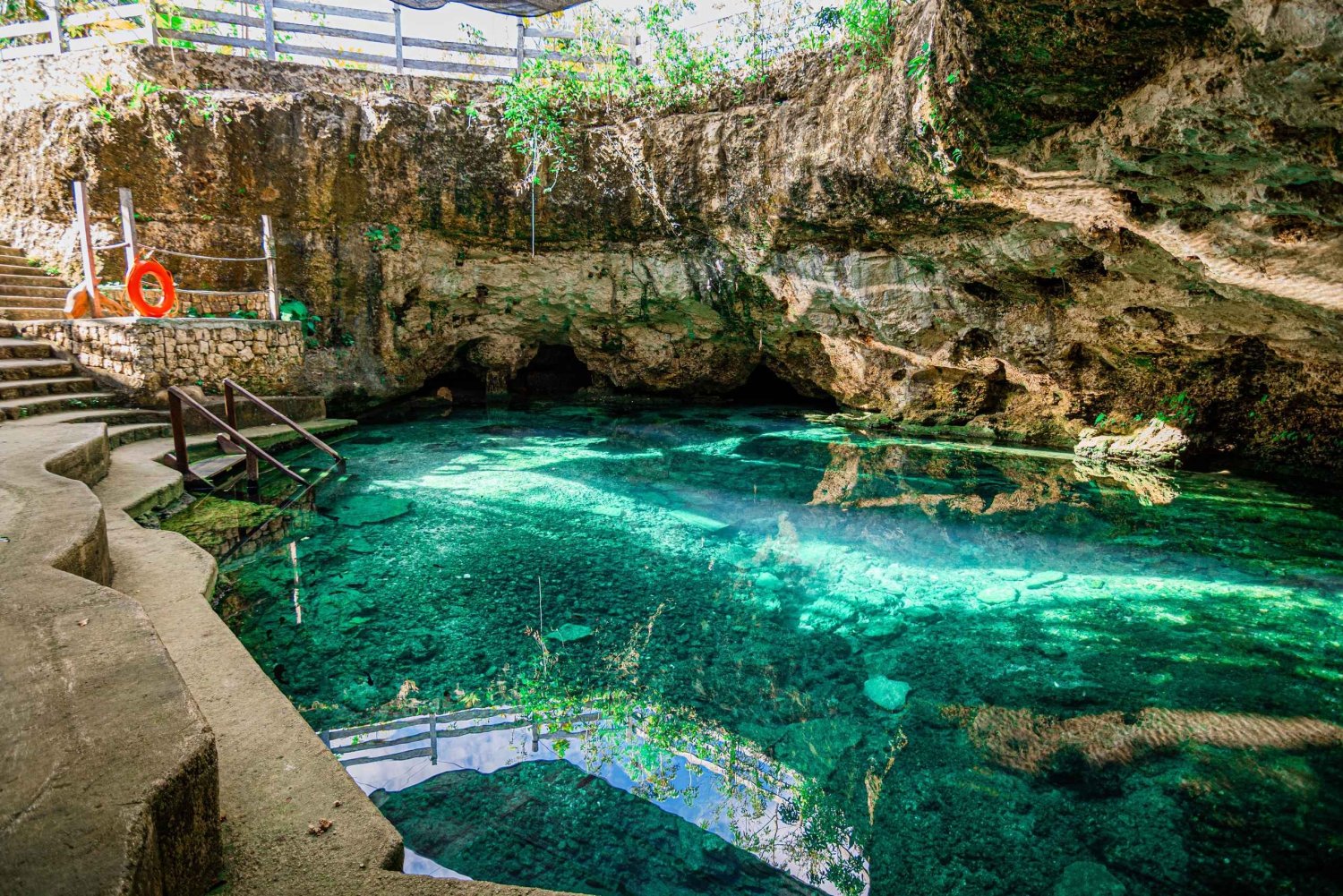 Cancun: Cenotes El Retoño entrance with transportation, lunch, and guided tour.