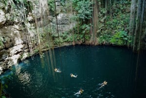 Cancún: Excursión de un día a Chichén Itzá, Cenote Ik Kil y Valladolid