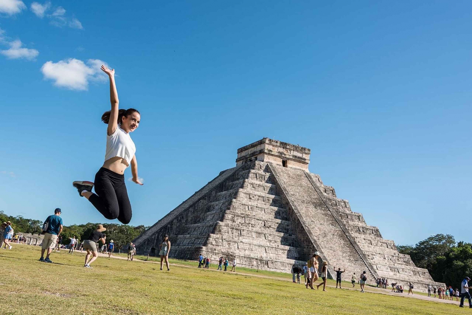 Cancún: Chichén Itzá, Valladolid and Hubiku Cenote Day-Trip