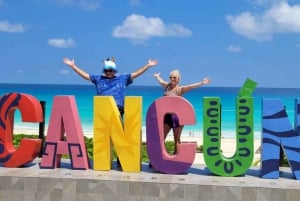 Cancún: tour guiado con compras y cata de tequila