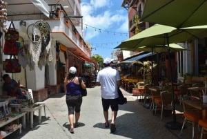 Cancun: Isla Mujeres Only Adults Catamaran, snorkel & lunch