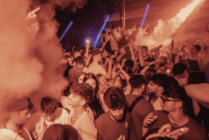 Cancun: Party Passport with VIP Club Entry & Drink Deals