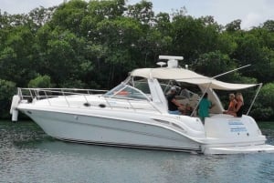 Cancun: Private Yacht Tour to Isla Mujeres Snorkel #GMBSR41