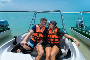 Cancun: Speedboat tour to a Virgin Beach