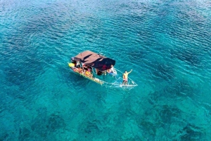 Cancun: Transparent Boat Tour with Soft Drinks