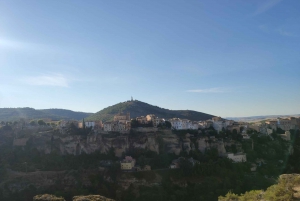 Cuenca: recorrido a pie por lo más destacado de la noche en español