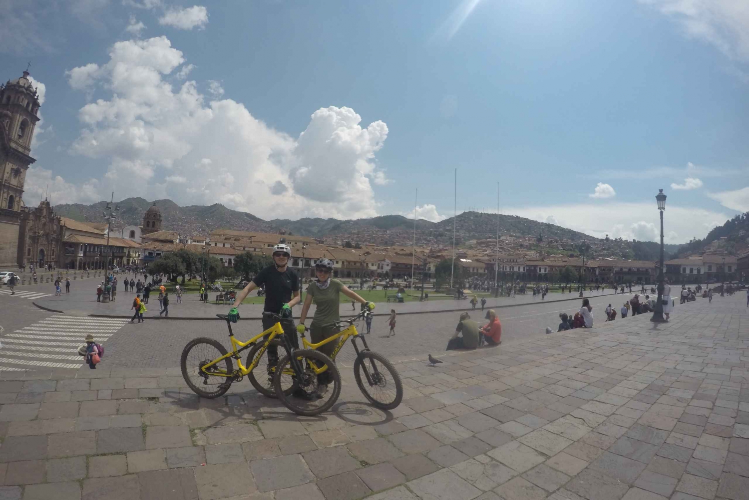 Cusco: City Mountain Bike Tour