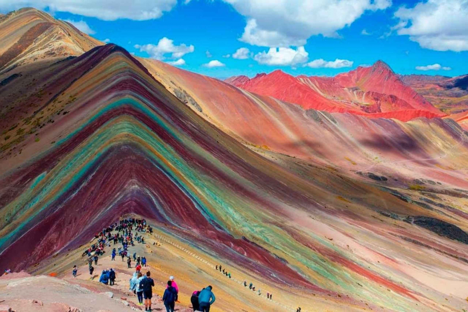Cusco: Excursion to the Rainbow Mountain by ATV + Lunch