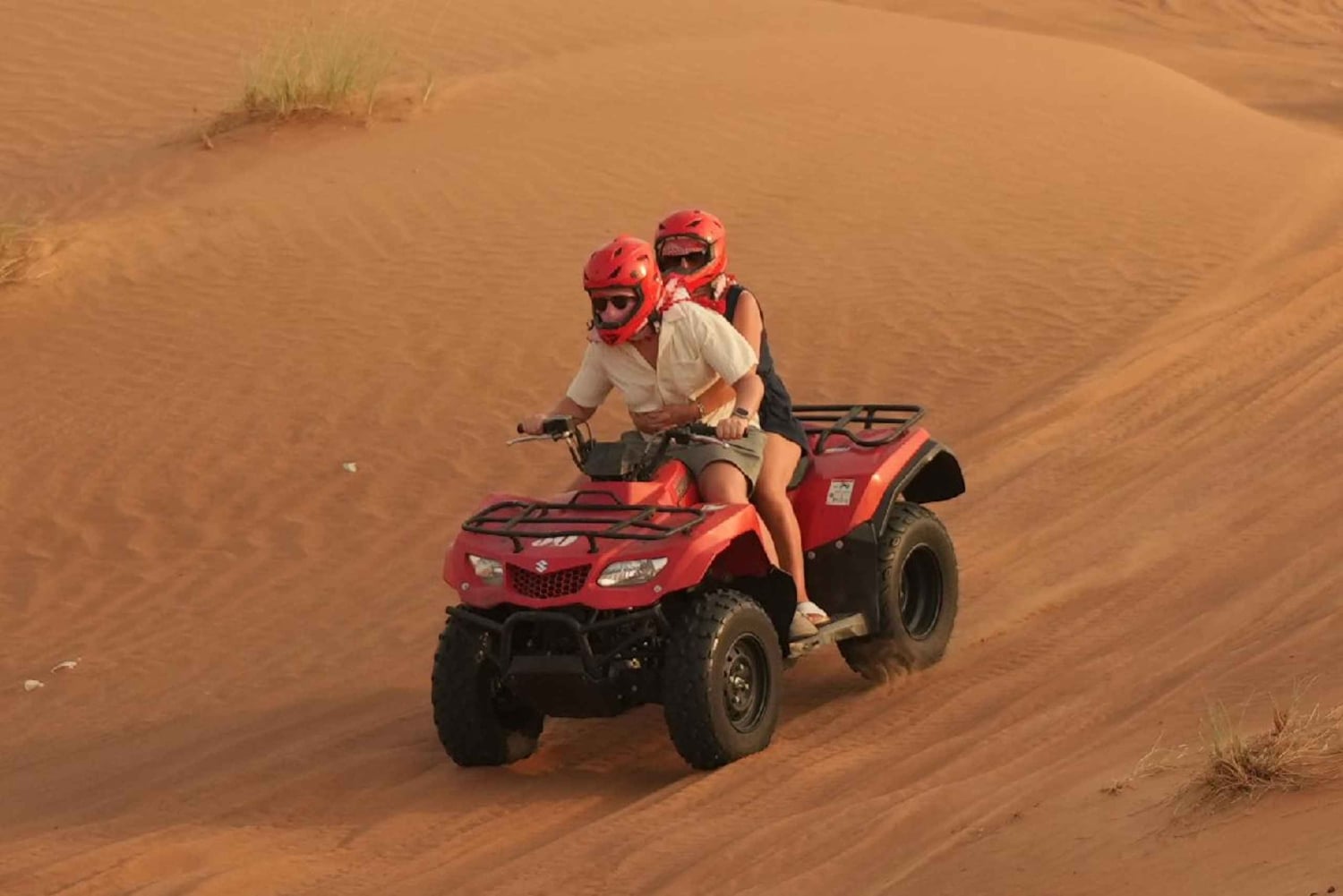 Dubai: Experience 60 Minutes Quad bike & BBQ Dinner
