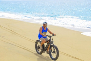 Recorrido en bicicleta eléctrica por la playa y el desierto de Cabo con Cactus Tours