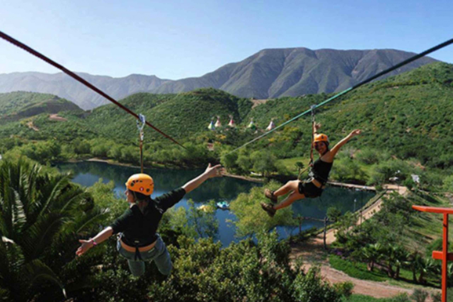 Ensenada: Excursión de aventura en quad y tirolina