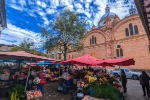 Vive Cuenca: Tour de la ciudad histórico y experiencial