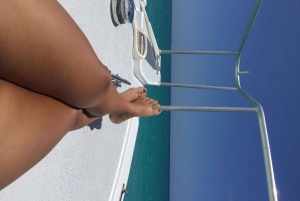 Fajardo: Culebra Boat Trip with Snorkeling, Lunch and Drinks