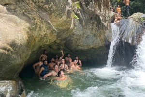 Fajardo: Aventura en el Bosque Lluvioso de El Yunque y tobogán acuático