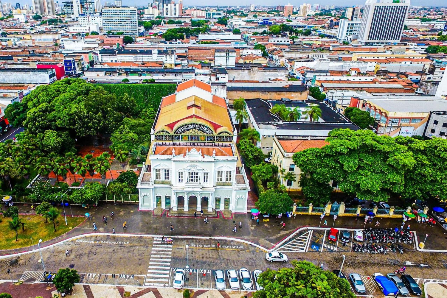 Fortaleza: Panoramic City Tour with Cumbuco Beach Stop