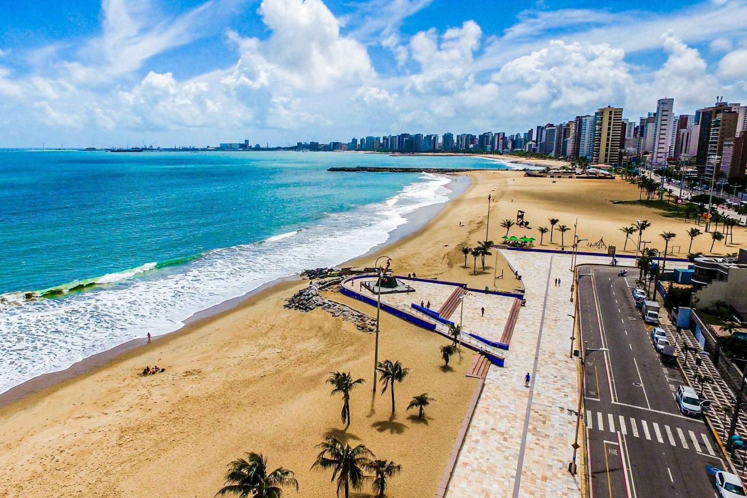 Fortaleza: Panoramic City Tour with Cumbuco Beach Stop