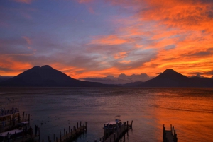 Desde Antigua: tres pueblos mayas junto al lago de Atitlán