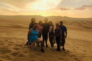 Desde Ica o Huacachina: Buggy en las Dunas al Atardecer y Sandboarding