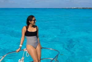Excursión en velero de día completo a Isla Mujeres con opciones de traslado