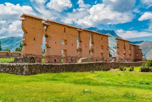 From Cusco: Full-Day Sightseeing Bus Tour to Puno