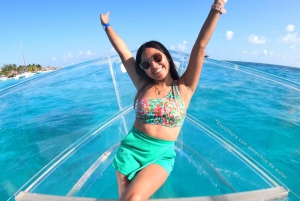 Isla Mujeres: clear boat ride