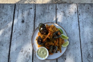 Club de playa Isla Tierra Bomba: Pase de un día con comida típica