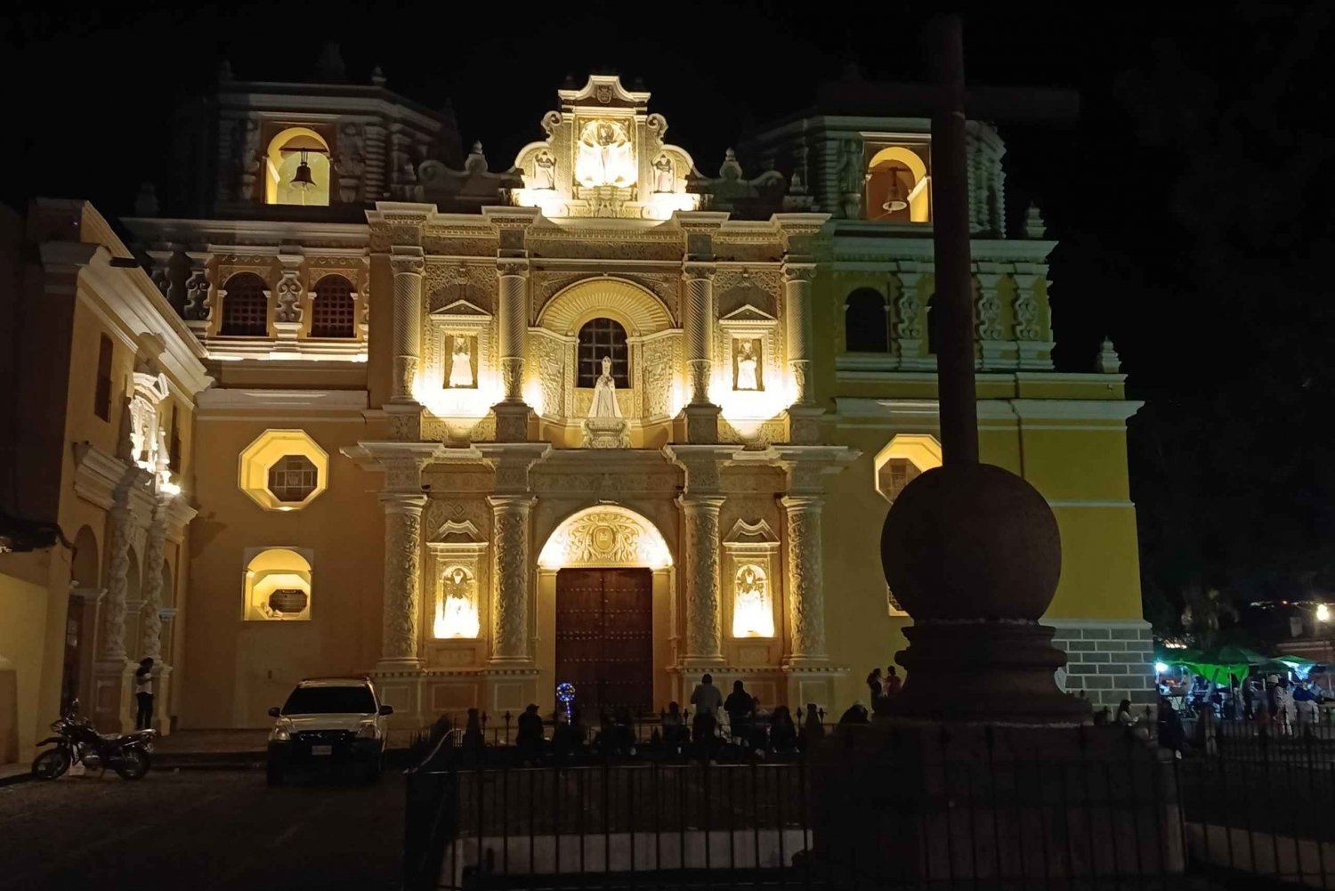 La Antigua Horror Stories Night Walking Tour