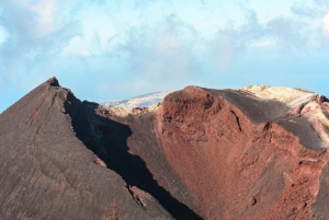 La Palma: Guided Volcano Trek and Las Manchas Tour