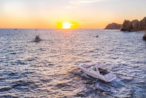 La Paz: Private Sunset Cruise W/ Snorkeling & Seafront View